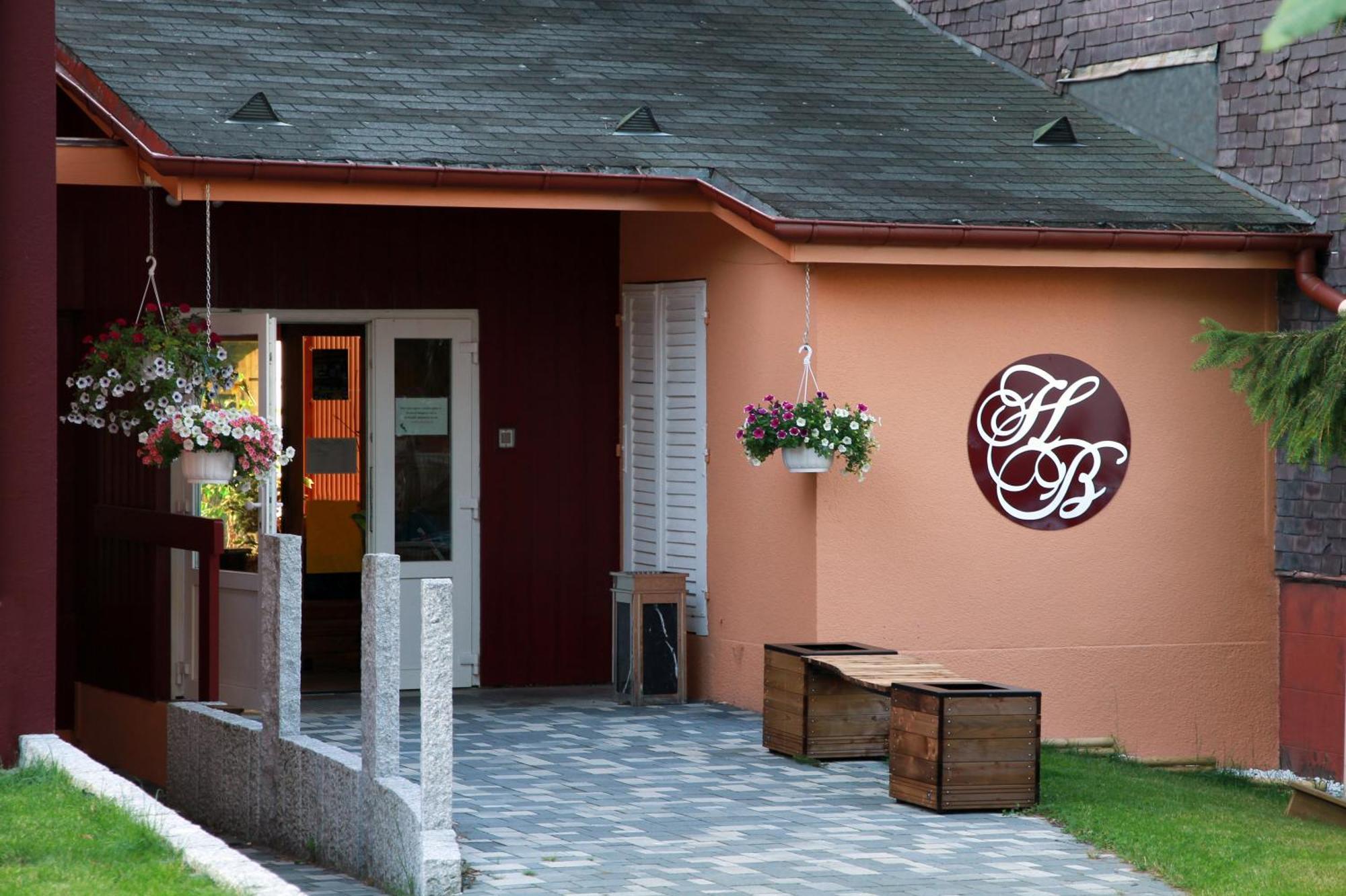 Logis Hotel Des Bains Gérardmer Exteriör bild